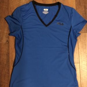 Fila workout shirt size Med